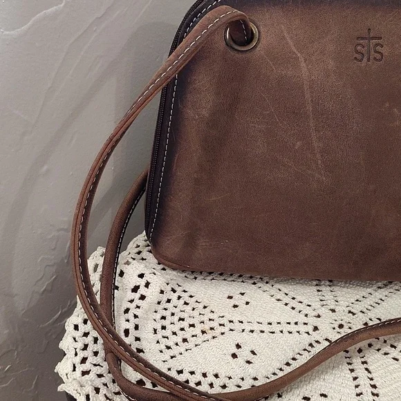 sTs Ranchwear By Carroll Baroness Weezy Crossbody Brown Leather Conceal Carry